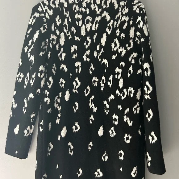 - Talbots black and white animal print open cardigan sz S - Picture 5 of 5